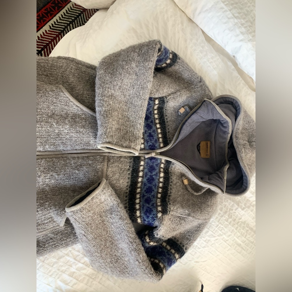 Laundromat Nepalese Wool Hoodie Jacket – Fleece Lined – Handmade Cabincore - Picture 7 of 7